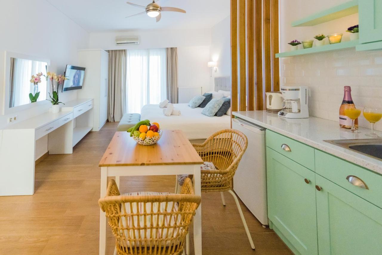 Philoxenia Ganossis Apartment แอร์มิโอนี ภายนอก รูปภาพ